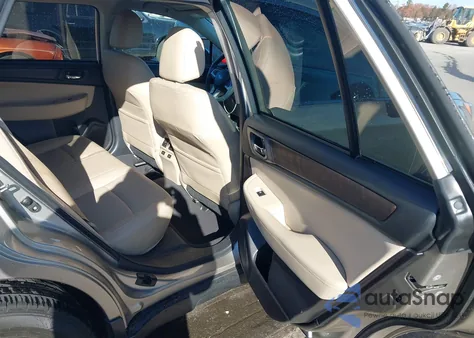 2017 Subaru Outback 2.5I Limited z USA, uszkodzony, nr VIN 4S4BSANC7H3343664